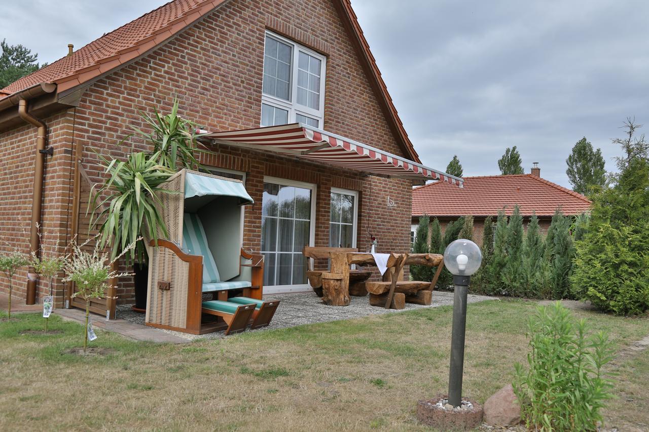 Im Wiesengrund Lalendorf Exterior foto
